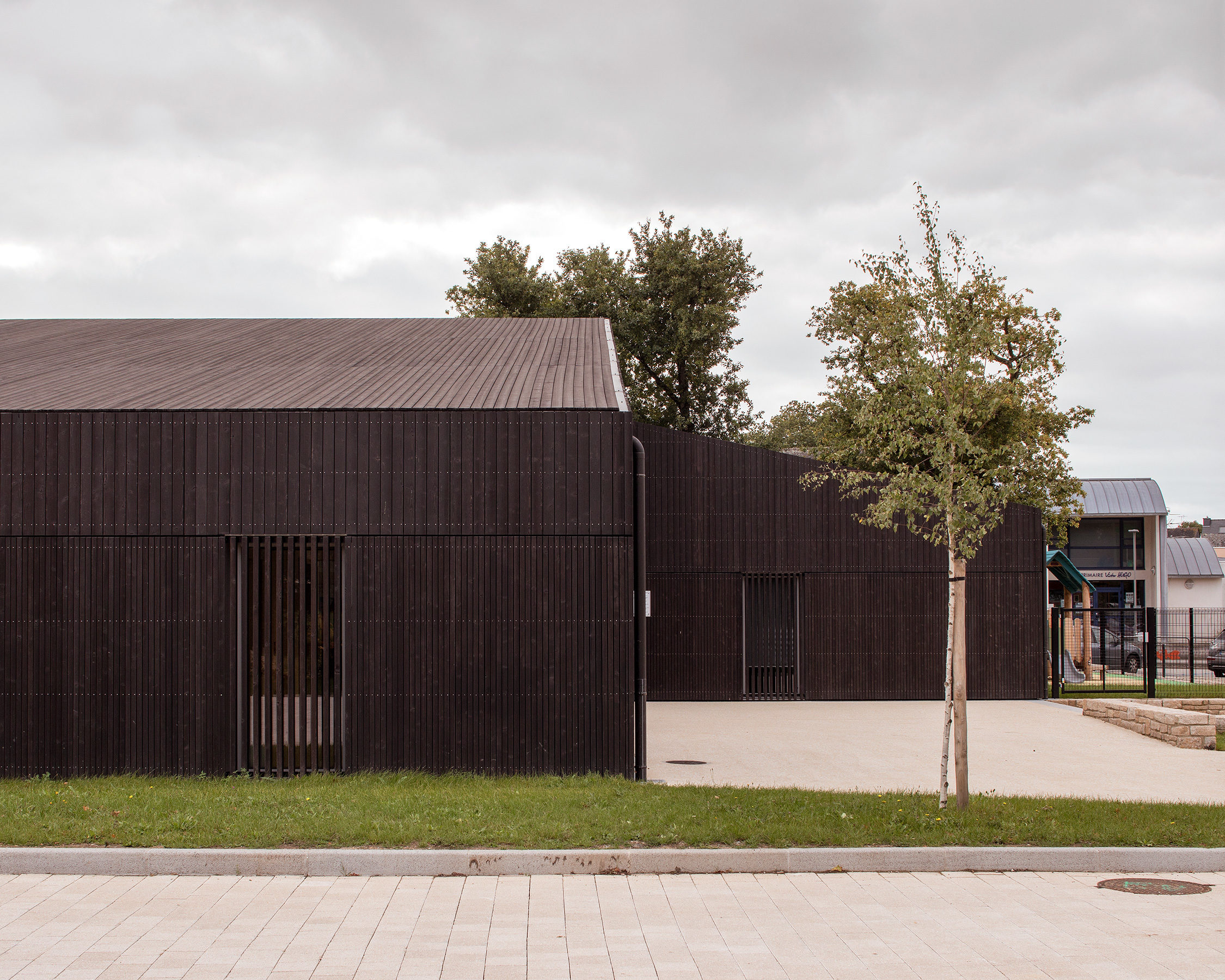 AGA maison enfance SURZUR BD 10