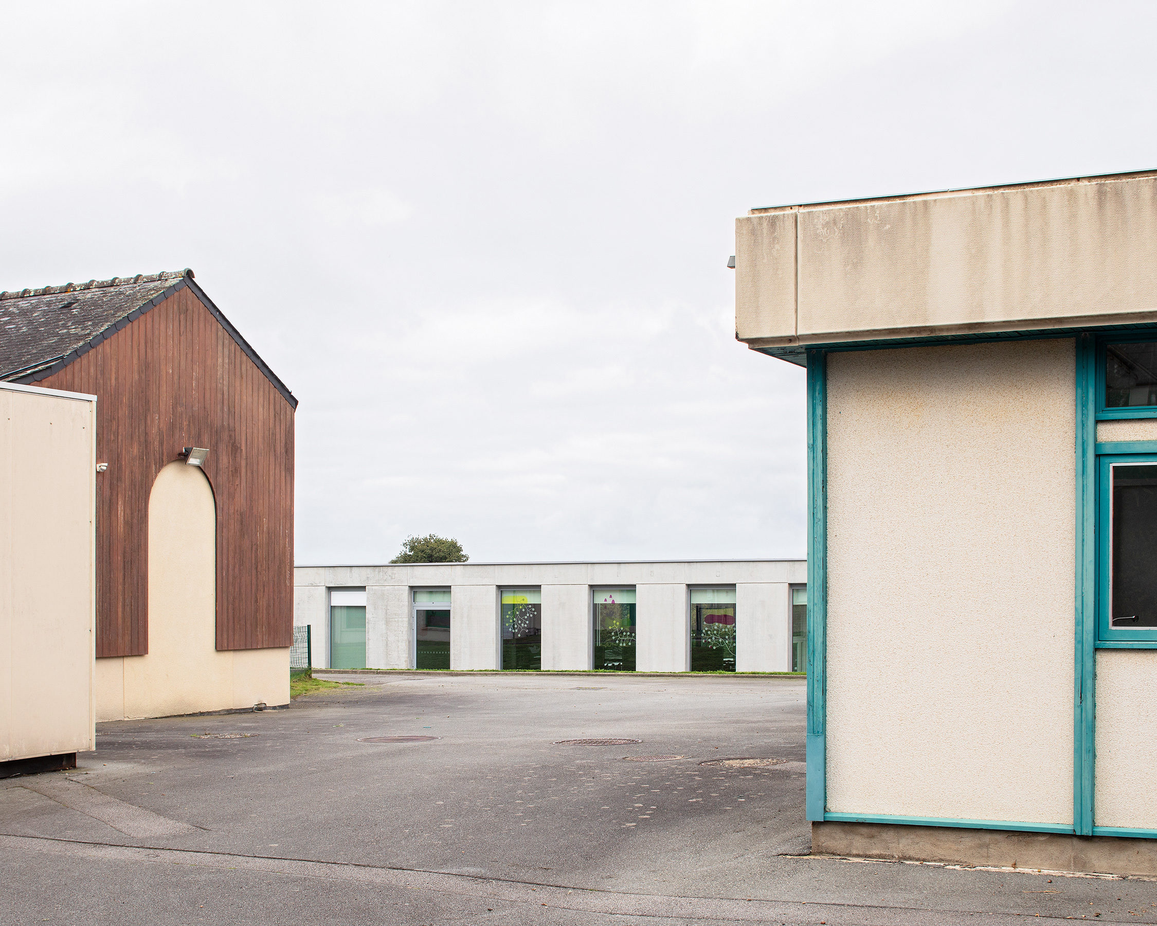 AGA resto scolaire TREFFLEAN BD 19 aga