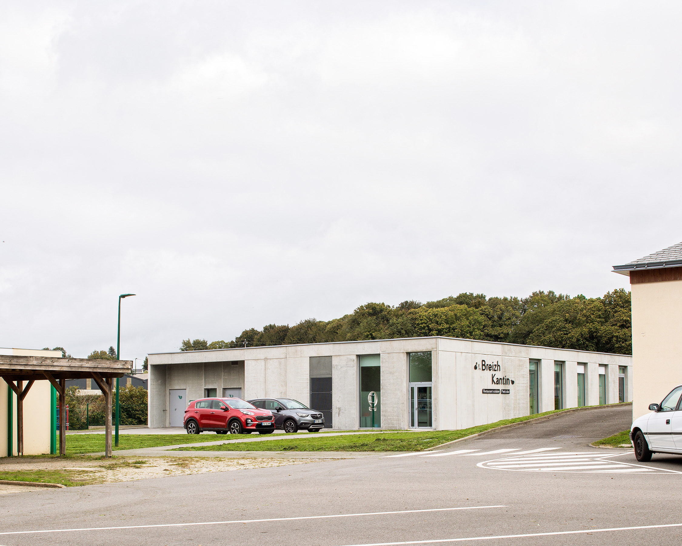 AGA resto scolaire TREFFLEAN BD 23 aga